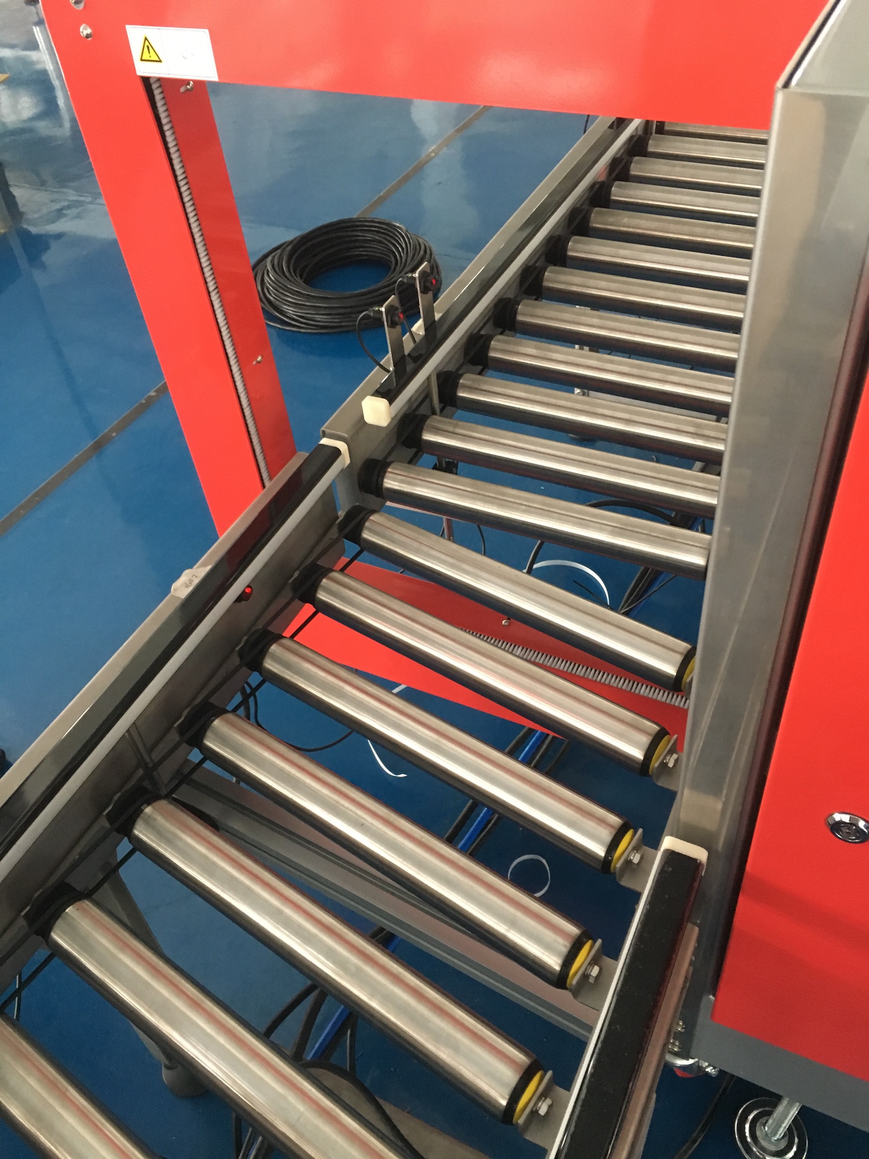 动力斜滚筒输送机-网带输送机-链板输送机保养