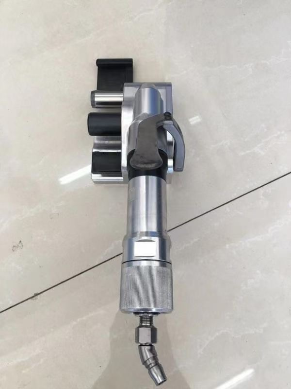 手动钢带拉紧器维修保养止滑片更换