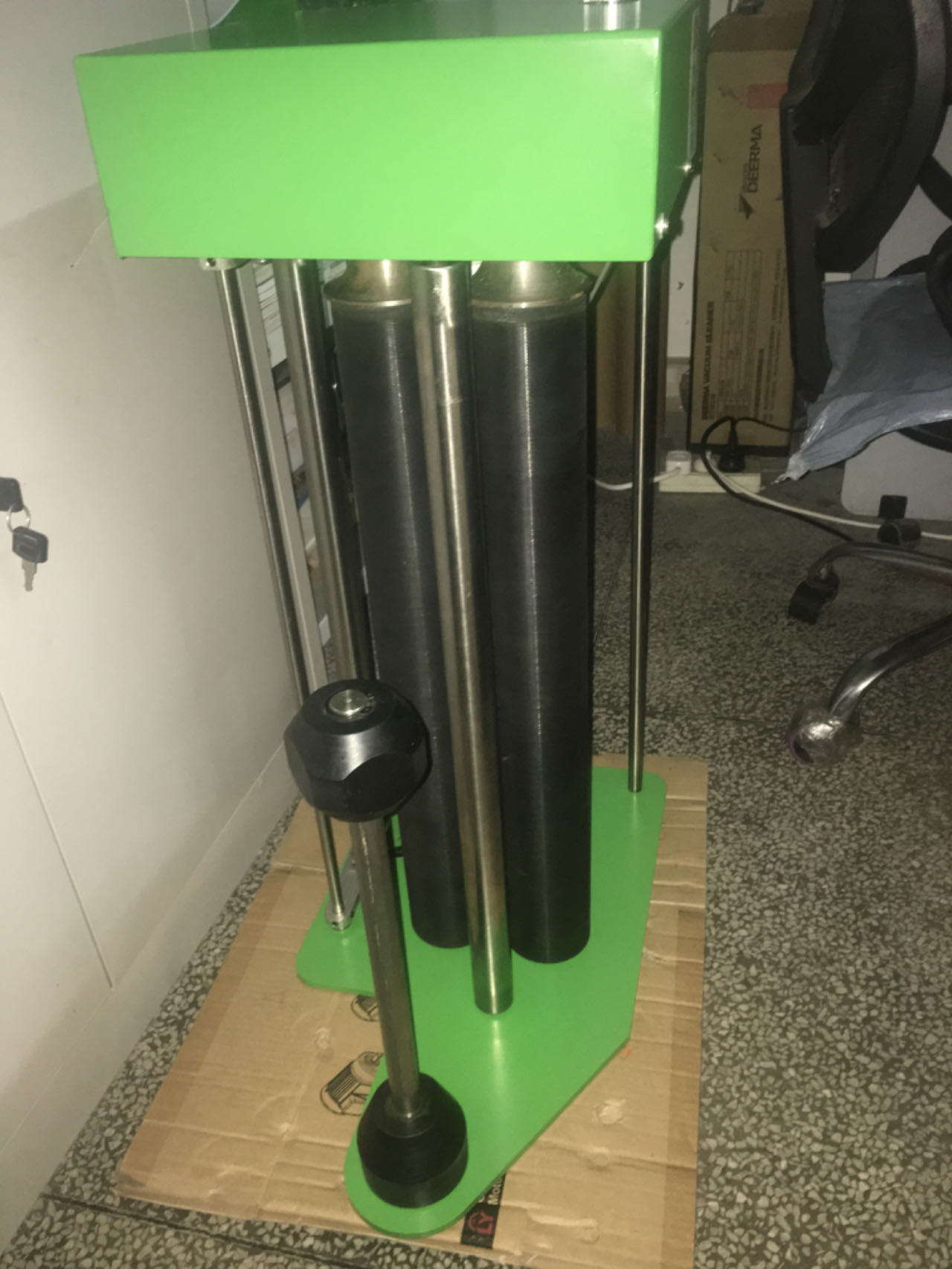 阻拉伸膜架